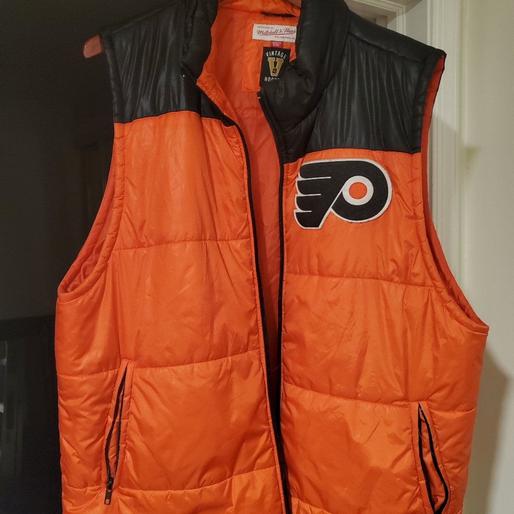 Mitchell and ness Flyers Vest Selling Cheap Its Going To Need A Zipper.